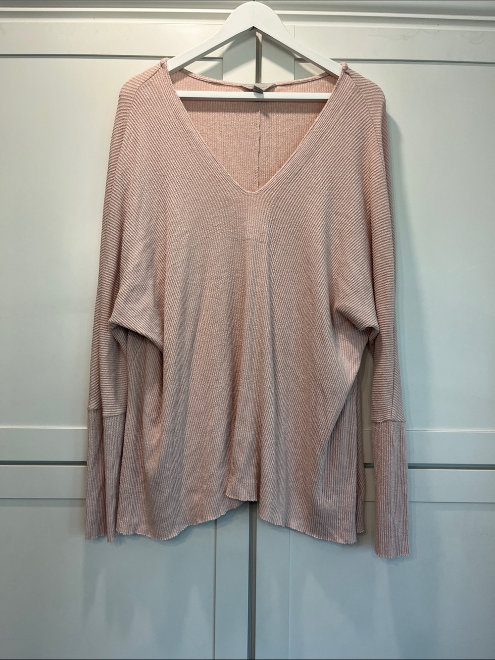 Belle Sky Blush Pink V-Neck Ribbed Knit Oversized Pullover